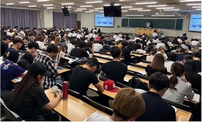 関西大学商学部　『保険経済論』受講学生むけにCSV×DXに関する授業を行いました。